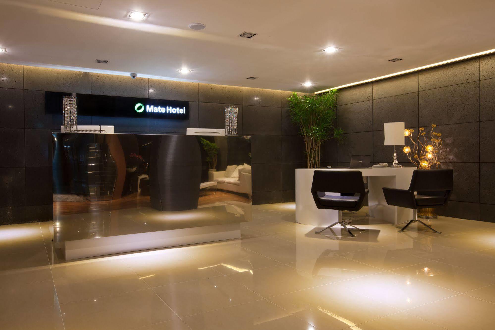 Mate Hotel Seoul Gimpo Экстерьер фото